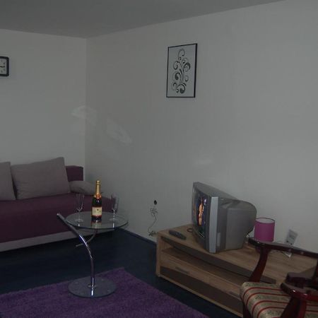 Apartmani Marios Ni Buitenkant foto