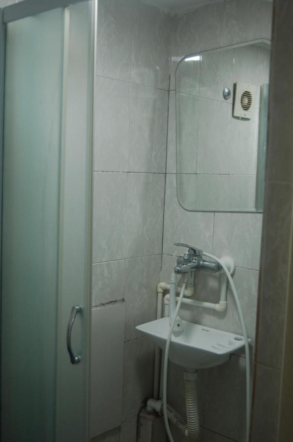 Apartmani Marios Ni Buitenkant foto