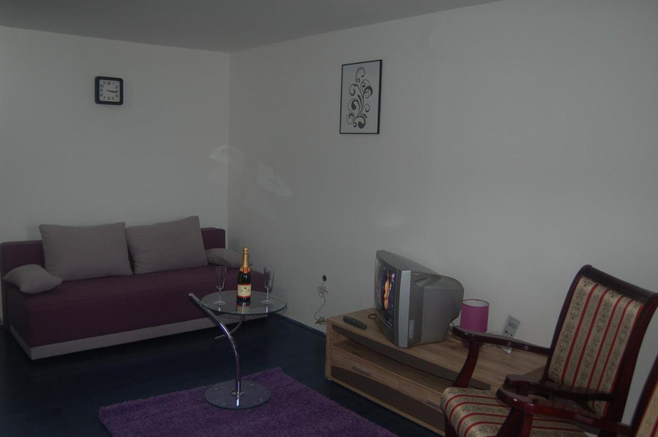 Apartmani Marios Ni Buitenkant foto
